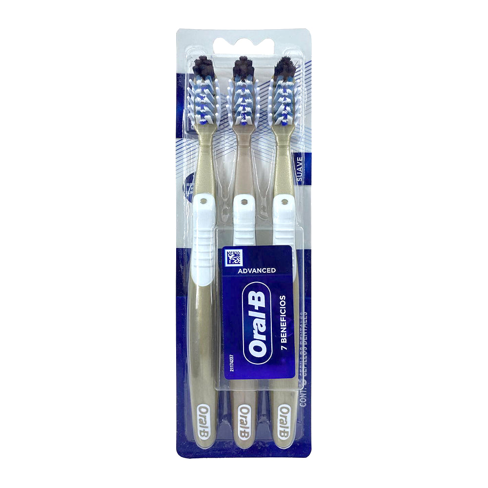 Cepillo de Dientes Suave Oral B 7 Beneficios Advanced, 3 Unidades